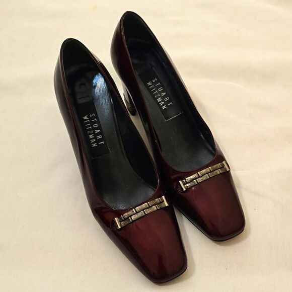 - Stuart Weitzman burgandy pattent leather shoes size 7M - Picture 1 of 10